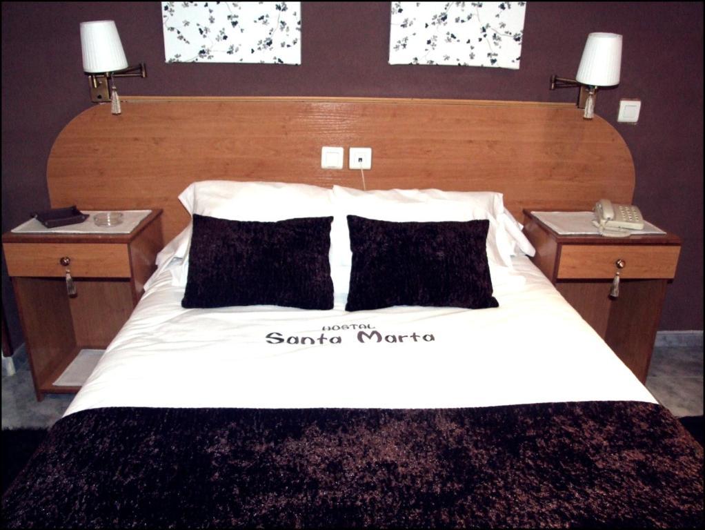 Hostal Santa Marta Aranjuez Exterior foto